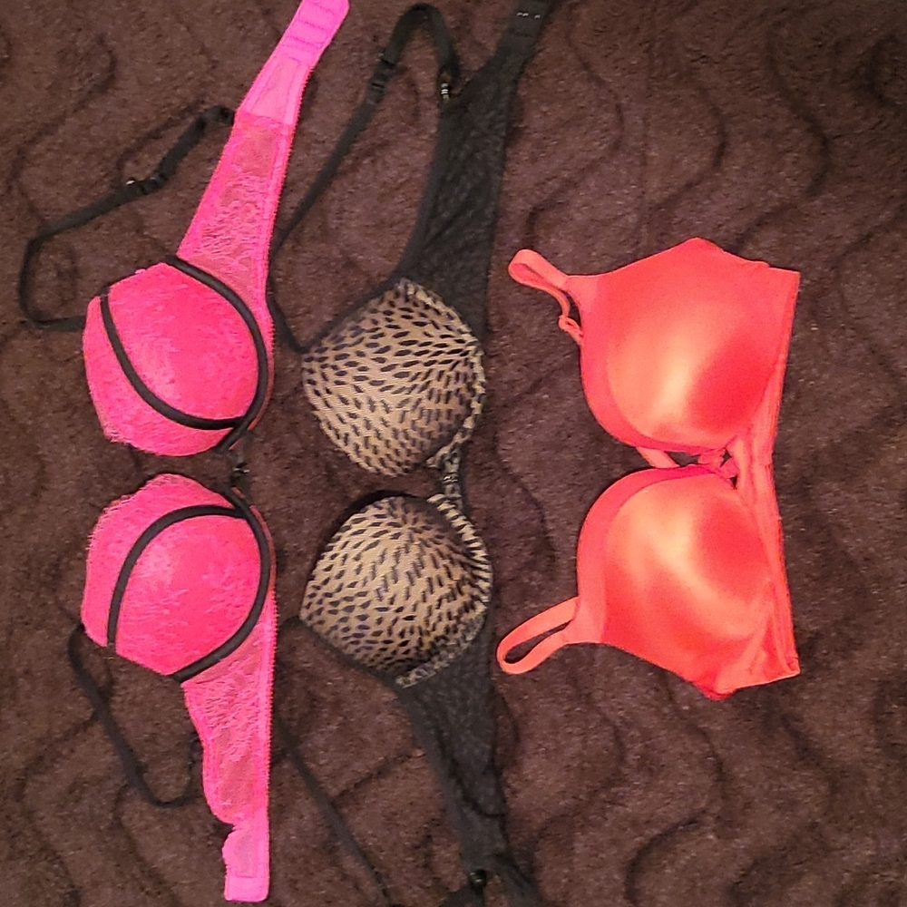 Victoria's Secret Bras (bundle of 3)